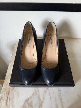 LK Bennett Navy Leather Classic Round-Toe Pumps